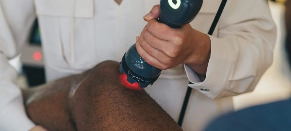 Top Benefits of Photobiomodulation Therapy for Chronic Pain Relief